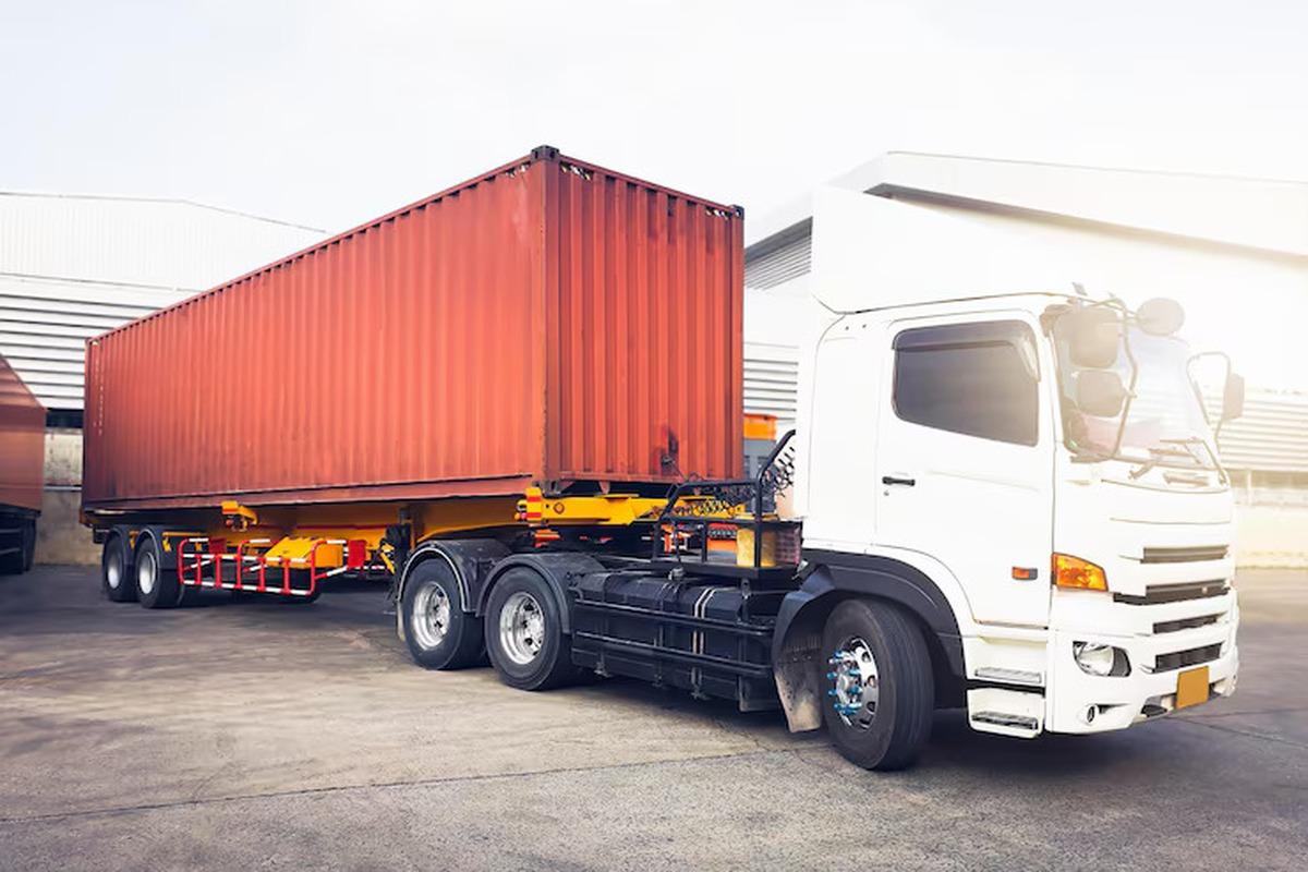 owning a trucking fleet during holidays