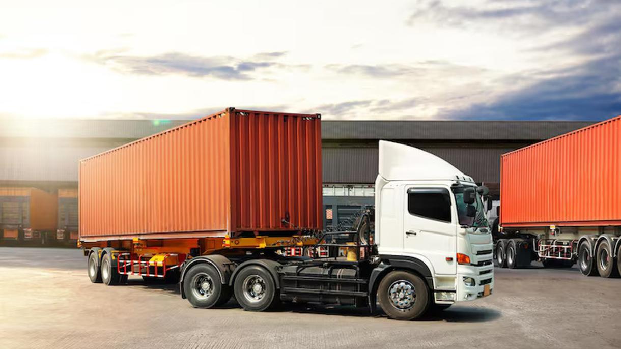 North Shore trucking companies